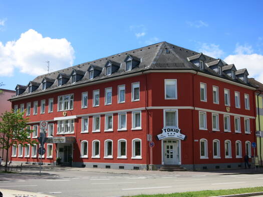 Hotel zum Kauf 1.950.000 € 45 Zimmer 1.604 m² Gastrofläche 661 m² Grundstück Villingen Villingen-Schwenningen 78048