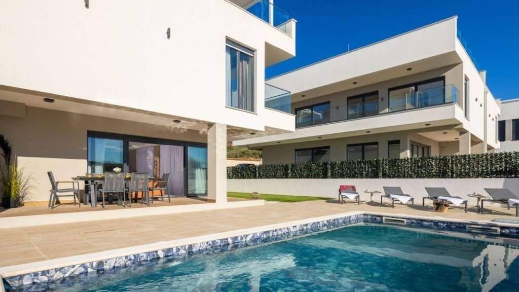 Haus zum Kauf 1.090.000 € 4 Zimmer 229 m² Kastela