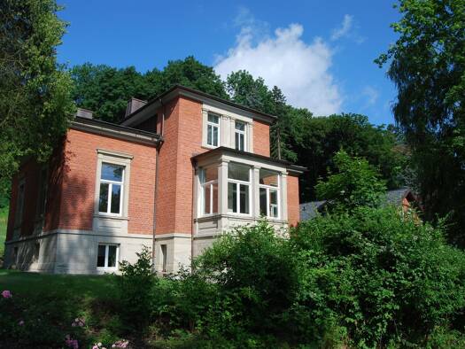 Villa zum Kauf als Kapitalanlage geeignet 1.525.000 € 1 Zimmer 300 m² 9.800 m² Grundstück Coburg Coburg 96450