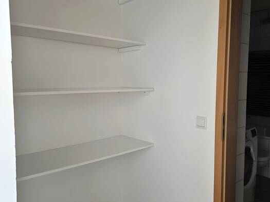 Wohnung zur Miete 700 € 2 Zimmer 60 m² Geschoss 3/4 frei ab sofort Albert-Einstein-Str. 33a Bräunsdorf Limbach-Oberfrohna 09212