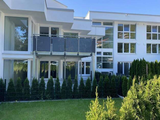 Terrassenwohnung zum Kauf provisionsfrei 259.900 € 2 Zimmer 77,2 m² Erlenhain 52 Waldkirchen 94065