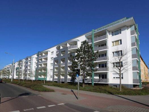 Studio zur Miete 260 € 1 Zimmer 28 m² 5. Geschoss frei ab 16.05.2026 Askanische Straße 74 Innenstadt Dessau-Roßlau 06842