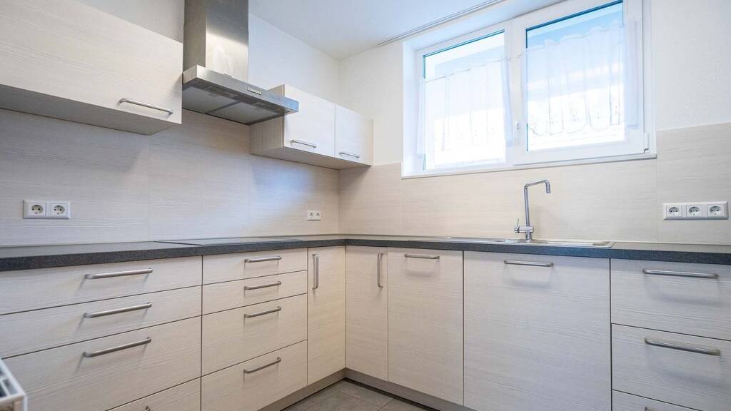 Wohnung zur Miete 680 € 2 Zimmer 62,4 m² Laichingen 89150