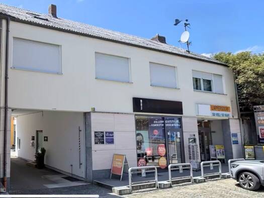 Wohn- und Geschäftshaus zum Kauf als Kapitalanlage geeignet 1.250.000 € 640 m² 939 m² Grundstück Lappersdorf Lappersdorf 93138