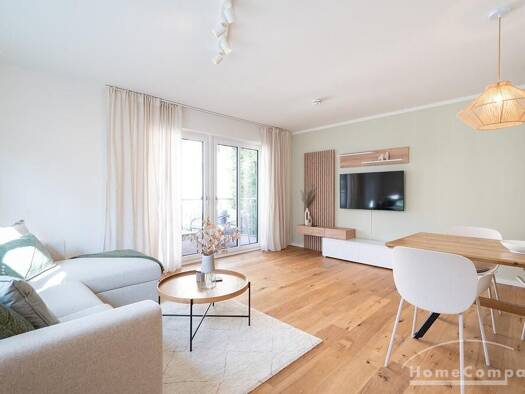 Wohnung zur Miete 2.200 € 4 Zimmer 108 m² 1. Geschoss frei ab sofort Briesnitz Dresden 01157