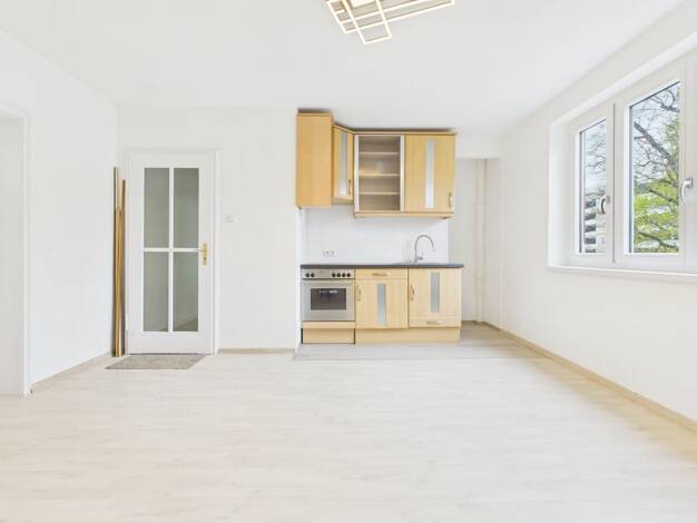 Wohnung zum Kauf 125.000 € 2 Zimmer 39,5 m² 3. Geschoss frei ab sofort Göggingen Göggingen 86199