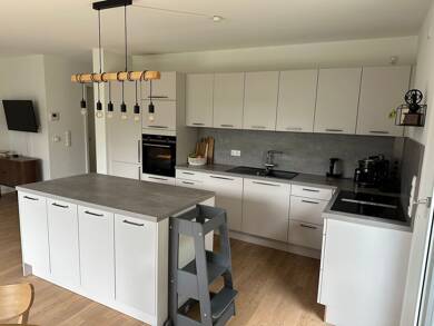 Wohnung zur Miete 1.421 € 3,5 Zimmer 111,5 m² Geschoss EG/1 frei ab 01.09.2025 Am Hohlweg 49 Winterhausen 97286