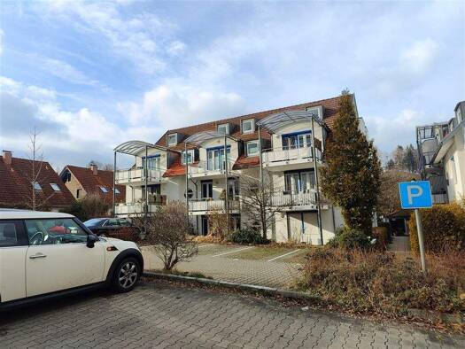 Wohnung zur Miete 490 € 1 Zimmer 30,6 m² frei ab 01.02.2026 Paul-Mayer-Straße 2 Waldburg Waldburg , Württ 88289