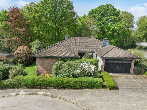 Bungalow zum Kauf 988.000 € 9 Zimmer 365 m² 1.516 m² Grundstück Bergisch Neukirchen Leverkusen 51381