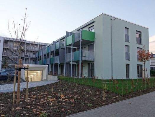 Wohnung zur Miete 1.300 € 3 Zimmer 89 m² 1. Geschoss frei ab sofort Berliner Str. 53 Bad Windsheim 91438