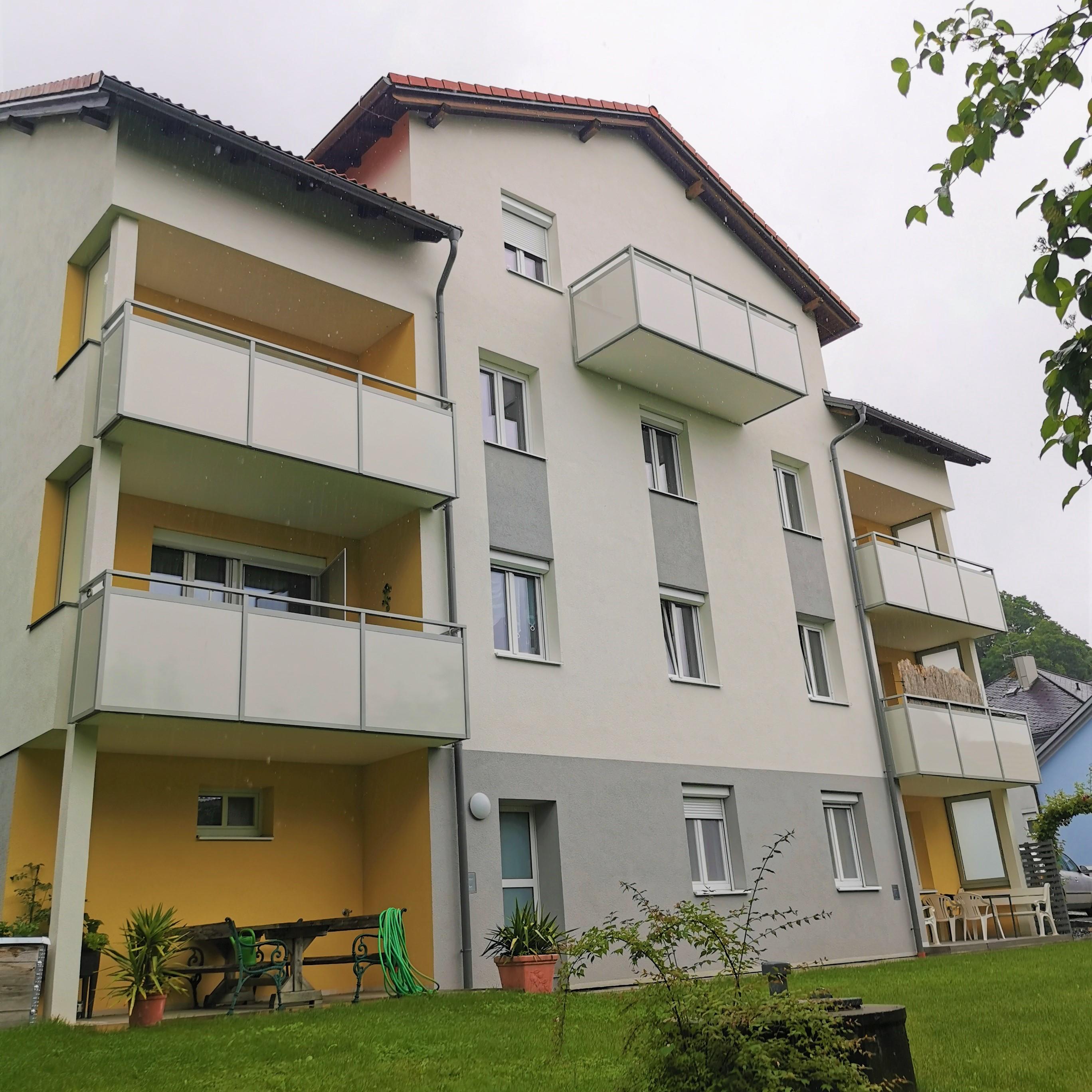 Wohnung zur Miete 653 € 3 Zimmer 71,6 m²<br/>Wohnfläche 1.<br/>Geschoss 01.12.2024<br/>Verfügbarkeit Am Spitzberg 3 Wildenau 4933