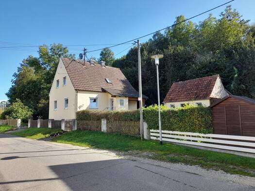 Einfamilienhaus zum Kauf 178.000 € 4 Zimmer 78,2 m² 432 m² Grundstück frei ab sofort Steinheim Dillingen a.d.Donau 89407