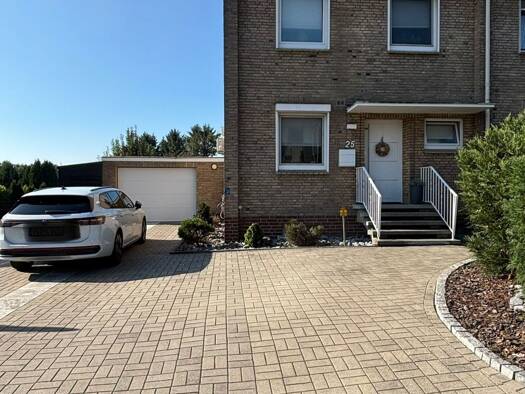 Reihenhaus zum Kauf provisionsfrei 264.000 € 4 Zimmer 109 m² Sulingen 27232