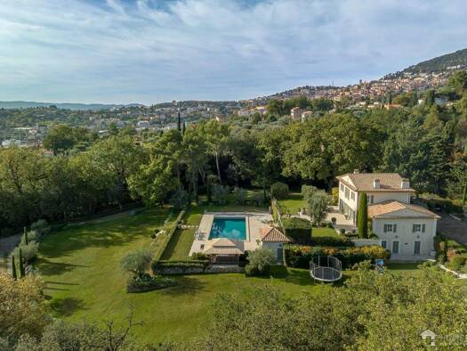 Einfamilienhaus zum Kauf 6.900.000 € 453 m² 11.308 m² Grundstück Centre Ville Nord Grasse 06130