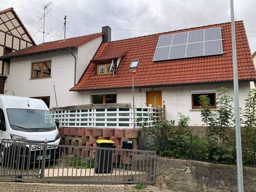 Einfamilienhaus zum Kauf 160.000 € 5 Zimmer 170 m² 687 m² Grundstück frei ab sofort Burgpreppach Burgpreppach 97496