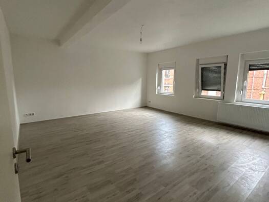 Wohnung zur Miete 725 € 3 Zimmer 95 m² Geschoss 1/3 frei ab 01.04.2026 Hamm-Mitte Hamm 59063