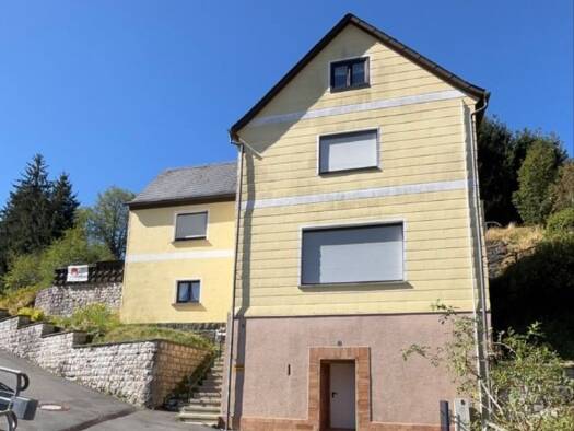 Einfamilienhaus zum Kauf 62.000 € 4 Zimmer 125 m² 383 m² Grundstück frei ab sofort Alexanderhütte Tettau 96355