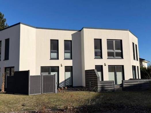 Mehrfamilienhaus zum Kauf 785.000 € 6 Zimmer 180 m² 425 m² Grundstück frei ab sofort Elmenhorst Rostock 18107