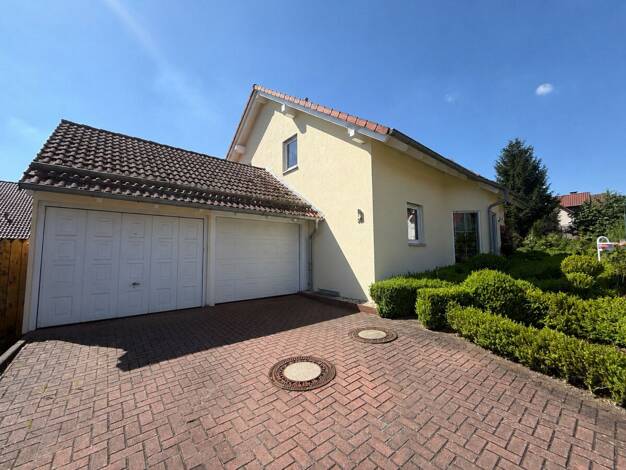 Einfamilienhaus zum Kauf 329.500 € 4 Zimmer 197 m² 559 m² Grundstück frei ab sofort Trockenborn Trockenborn-Wolfersdorf 07646