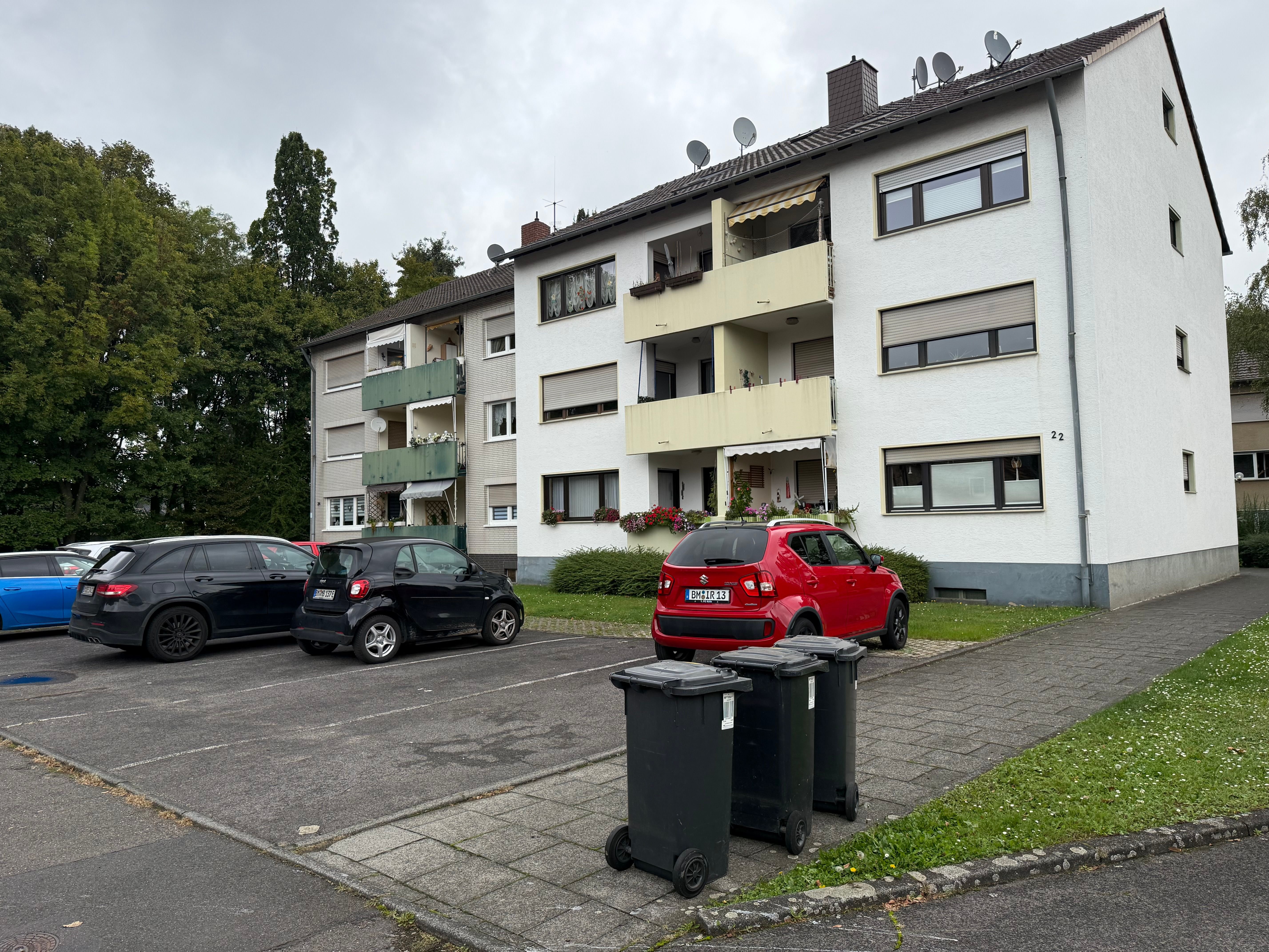 Wohnung zum Kauf 228.000 € 3 Zimmer 76 m²<br/>Wohnfläche 1.<br/>Geschoss ab sofort<br/>Verfügbarkeit Gleuel Hürth 50354