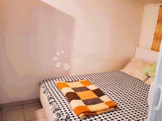 Einfamilienhaus zum Kauf 25.500 € 5 Zimmer 35 m² Varaždin Breg, Gornji Kneginec Gornji Kneginec 42204