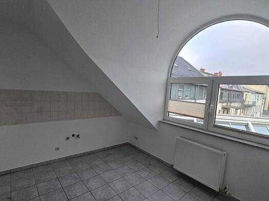 Wohnung zur Miete 550 € 3 Zimmer 89 m² 3. Geschoss frei ab sofort Sand 1 Adorf 08626