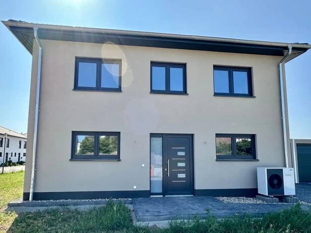 Einfamilienhaus zum Kauf provisionsfrei 510.000 € 5 Zimmer 144 m² 617 m² Grundstück Kirchblick Glindenberg Wolmirstedt 39326