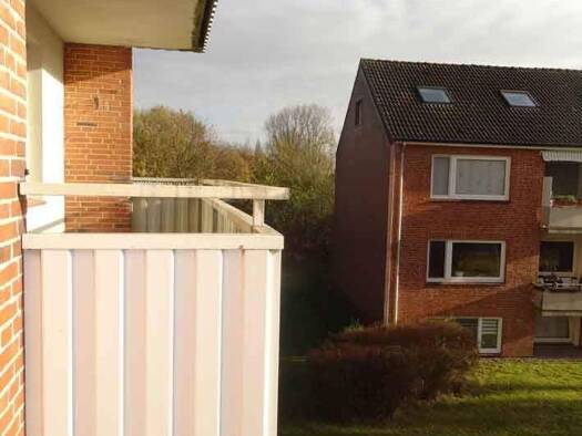 Wohnung zur Miete 570 € 2,5 Zimmer 66 m² 1. Geschoss frei ab sofort Wedel 22880