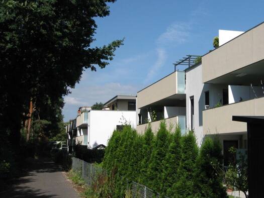 Wohnung zur Miete 1.000 € 3 Zimmer 74,4 m² Geschoss 1/3 frei ab 01.02.2026 Ebereschenweg 9 Bruck Erlangen 91058