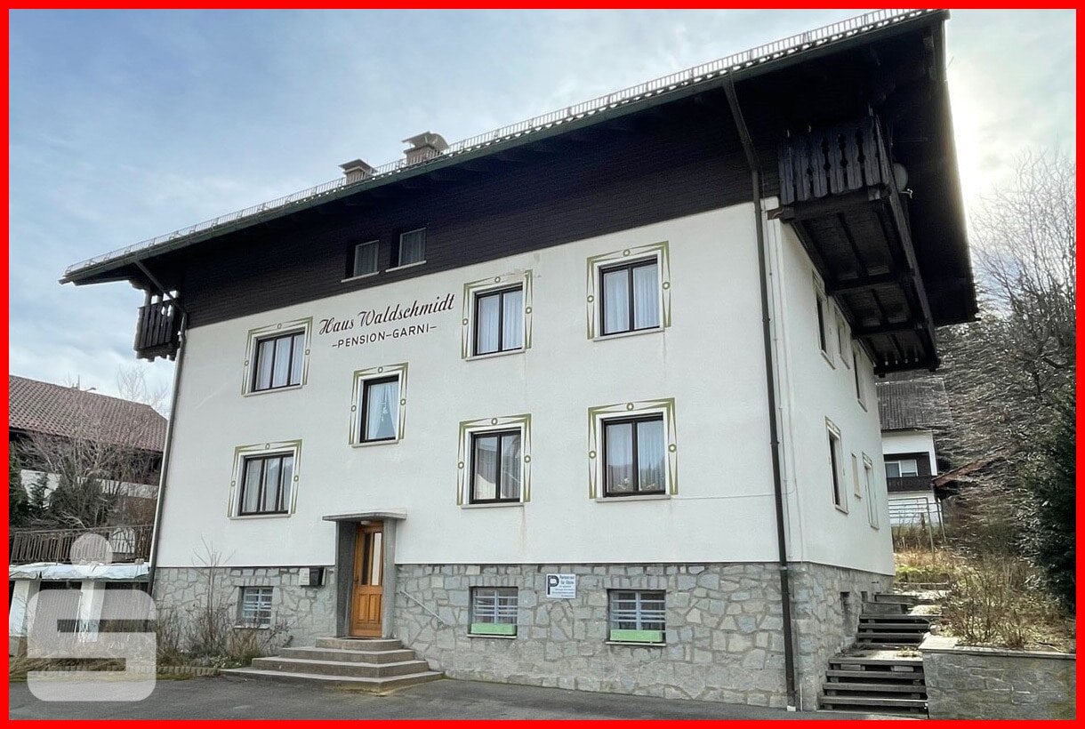 Haus zum Kauf 225.000 € 15 Zimmer 350 m²<br/>Wohnfläche 1.069 m²<br/>Grundstück Bayerisch Eisenstein Bayerisch Eisenstein 94252