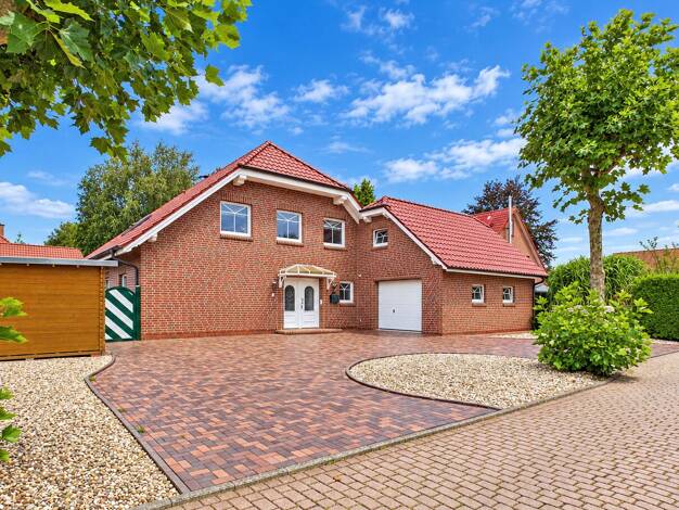 Einfamilienhaus zum Kauf 399.000 € 6 Zimmer 230 m² 896 m² Grundstück Hage Hage 26524
