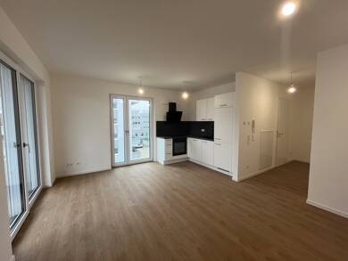 Wohnung zur Miete 728 € 2 Zimmer 57,9 m² 3. Geschoss frei ab 01.08.2025 Weiden in der Oberpfalz 92637