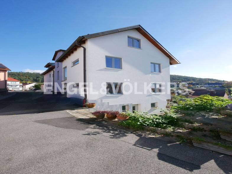 Mehrfamilienhaus zum Kauf 391.000 € 7 Zimmer 180 m² 863 m² Grundstück Haard Haard bei Nüdlingen 97720
