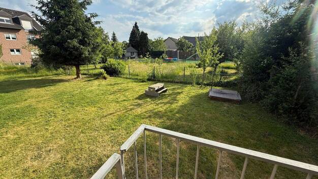 Wohnung zur Miete 700 € 3 Zimmer 70 m² EG frei ab 01.08.2025 Kapellener Str. 30, Tüschenbroich Grevenbroich (Kapellen) 41516