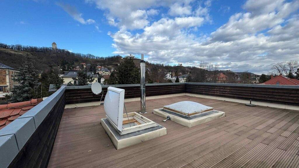 Wohnung zur Miete 699 € 2 Zimmer 54,7 m² Radebeul 01445