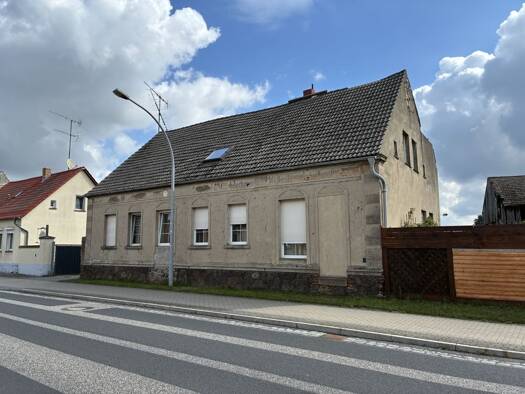 Einfamilienhaus zum Kauf 150.000 € 5 Zimmer 125 m² 1.716 m² Grundstück Gusow Gusow-Platkow 15306
