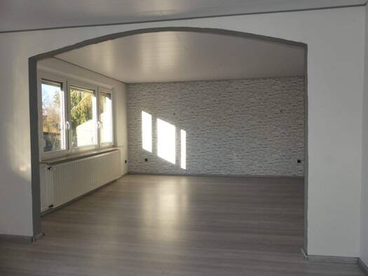 Einfamilienhaus zum Kauf 185.000 € 7 Zimmer 186 m² 1.213 m² Grundstück Hohenkirchen Espenau 34314