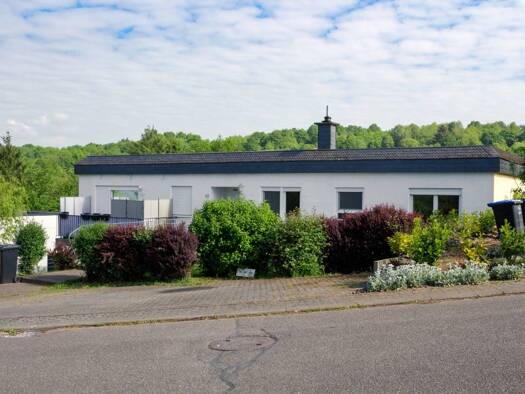 Wohnung zur Miete 700 € 2 Zimmer 68,5 m² frei ab sofort Ruwer Trier 54292