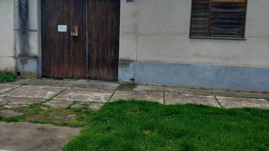 Einfamilienhaus zum Kauf 25.000 € 4 Zimmer 70 m² 1.027 m² Grundstück Privlaka 32251