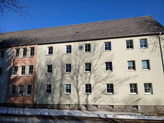 Wohnung zur Miete 430 € 4 Zimmer 85 m² frei ab 01.05.2026 Christian-Friedrich-Röder-Straße 9 Johanngeorgenstadt 08349