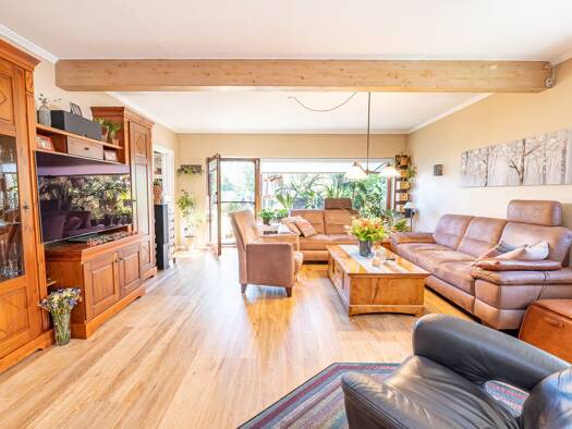 Mehrfamilienhaus zum Kauf 358.000 € 7 Zimmer 215 m² 873 m² Grundstück Stade Stade 21680