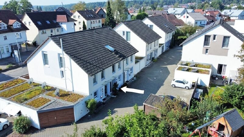 Reihenmittelhaus zum Kauf 598.000 € 5 Zimmer 136 m²<br/>Wohnfläche 221 m²<br/>Grundstück Josef-Strobel-Str. 3/1 Oberzell Ravensburg 88213