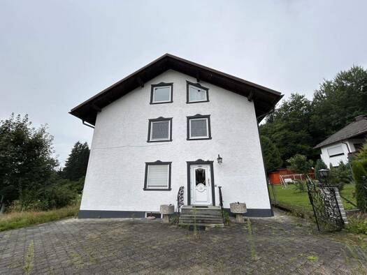 Mehrfamilienhaus zum Kauf 259.000 € 6 Zimmer 319,8 m² 739 m² Grundstück Harras Blaibach 93476