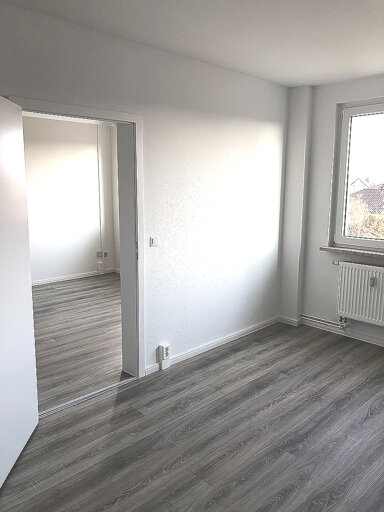 Wohnung zur Miete 185 € 1 Zimmer 33,3 m² 2. Geschoss Schladebacher Straße 60 Bad Dürrenberg Bad Dürrenberg 06231