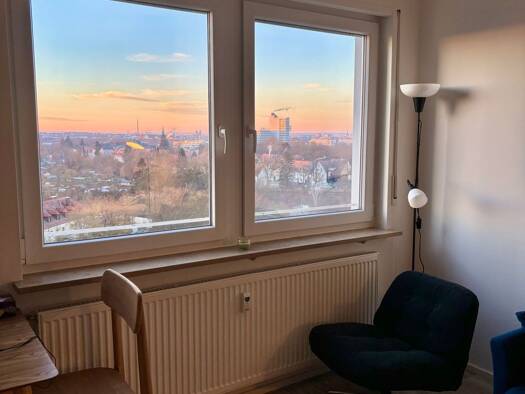 Wohnung zur Miete 690 € 1 Zimmer 41 m² Geschoss 10/11 frei ab 15.04.2026 Apinusstraße 6 Mögeldorf Nürnberg 90482