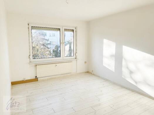 Wohnung zur Miete 320 € 3 Zimmer 57 m² 2. Geschoss Ring der Freundschaft 4 b Zeithain Zeithain 01619