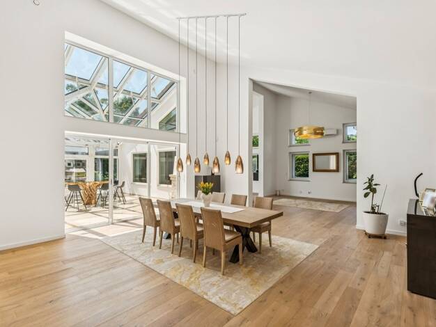 Einfamilienhaus zum Kauf 2.100.000 € 8 Zimmer 386,3 m² 2.635 m² Grundstück Partenheim 55288