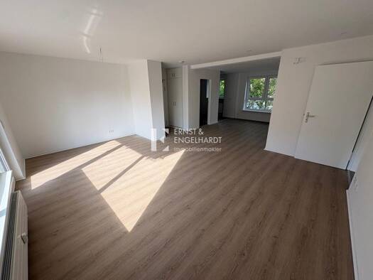 Wohnung zur Miete 1.100 € 5 Zimmer 114,3 m² 1. Geschoss Kitzingen Kitzingen 97318