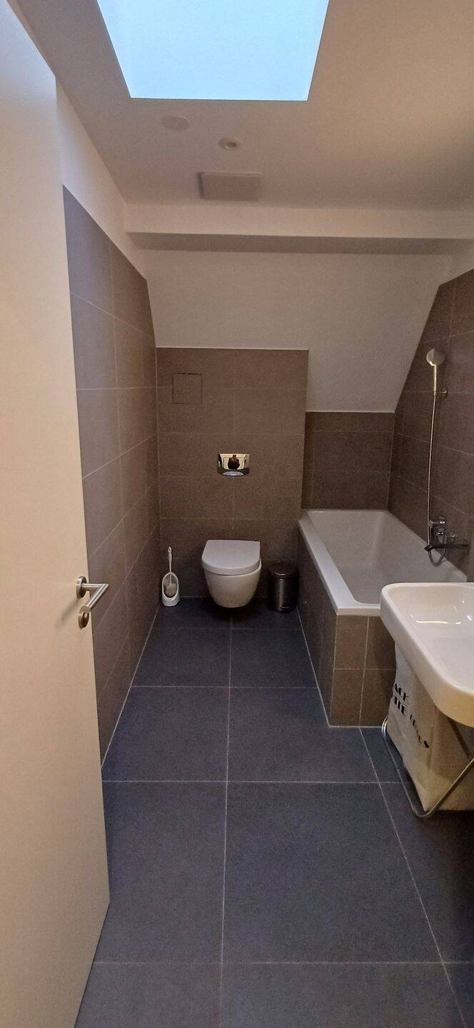 Property thumbnail 24