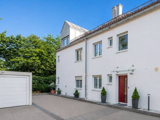 Reihenendhaus zum Kauf 1.195.000 € 6 Zimmer 185 m² 391 m² Grundstück Germering Germering 82110